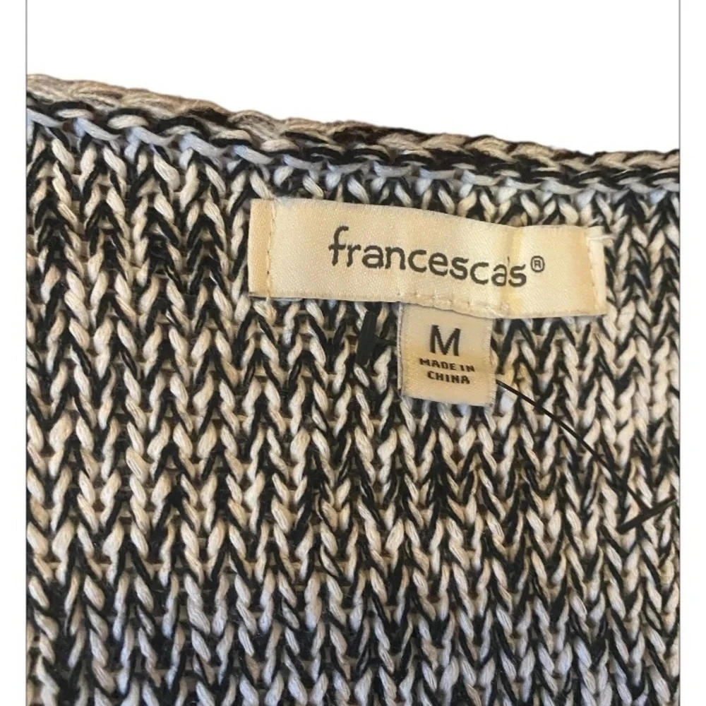 Francesca’s Women's Knit crochet V-Neck Sweater Black White size Medium NWOT - Picture 6 of 10
